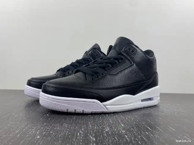 One Kick 136064-020 Cyber 3 Jordan Retro (2016) Monday 0624